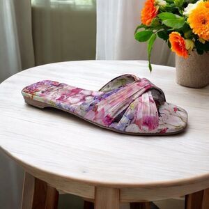 NWT Christian Louboutin Nicol Is Back Flats (36/6)